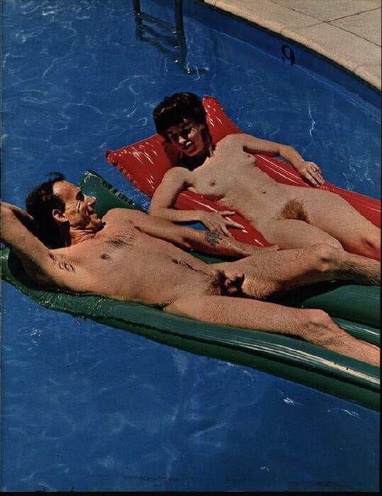 Vintage Nudist Paare in Farbe
 #81676041