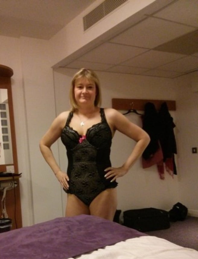 wives with no idea 25 #90786991