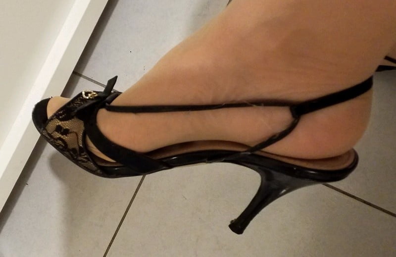 feet nylon #102777607