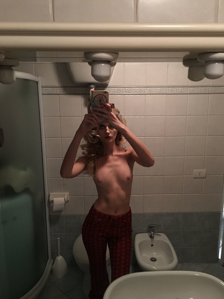 Rubia amateur 63
 #104606884