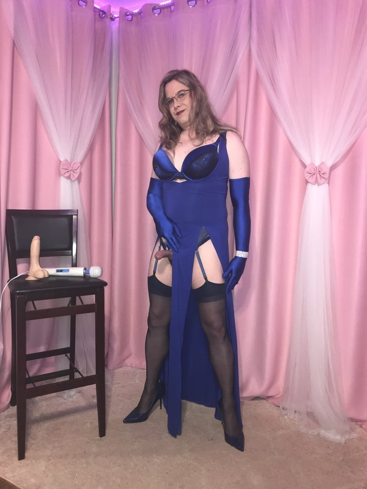 Joanie - vestido maxi chaleco azul y lady marlene parte 3
 #106836695