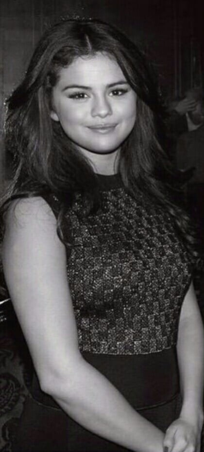 Selena Gomez #90571372