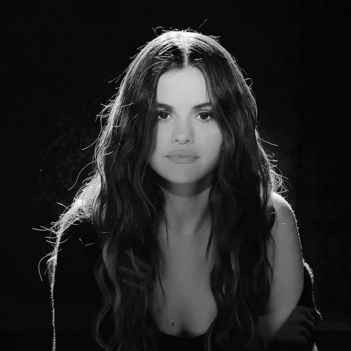 Selena Gomez #90571517
