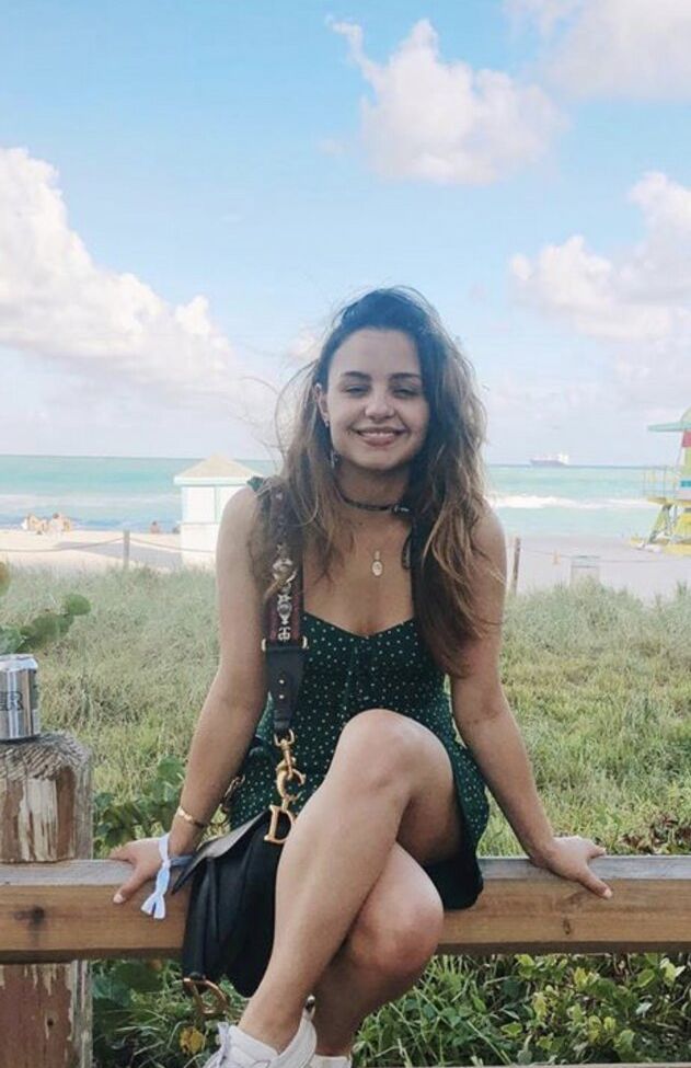 Aimee Carrero nackt #108204399