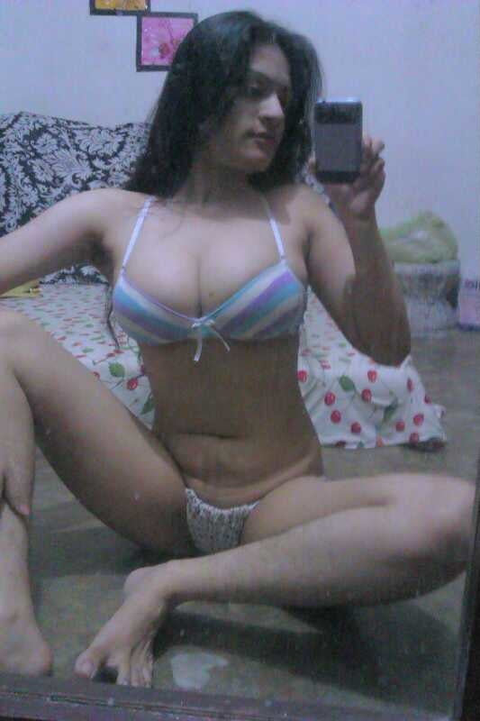 INDIAN HOT DESI WIFE LEAKED NUDES 2020 #96012939
