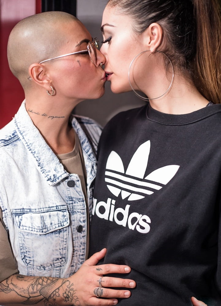 Chicas sobre chicas (12)
 #80018900