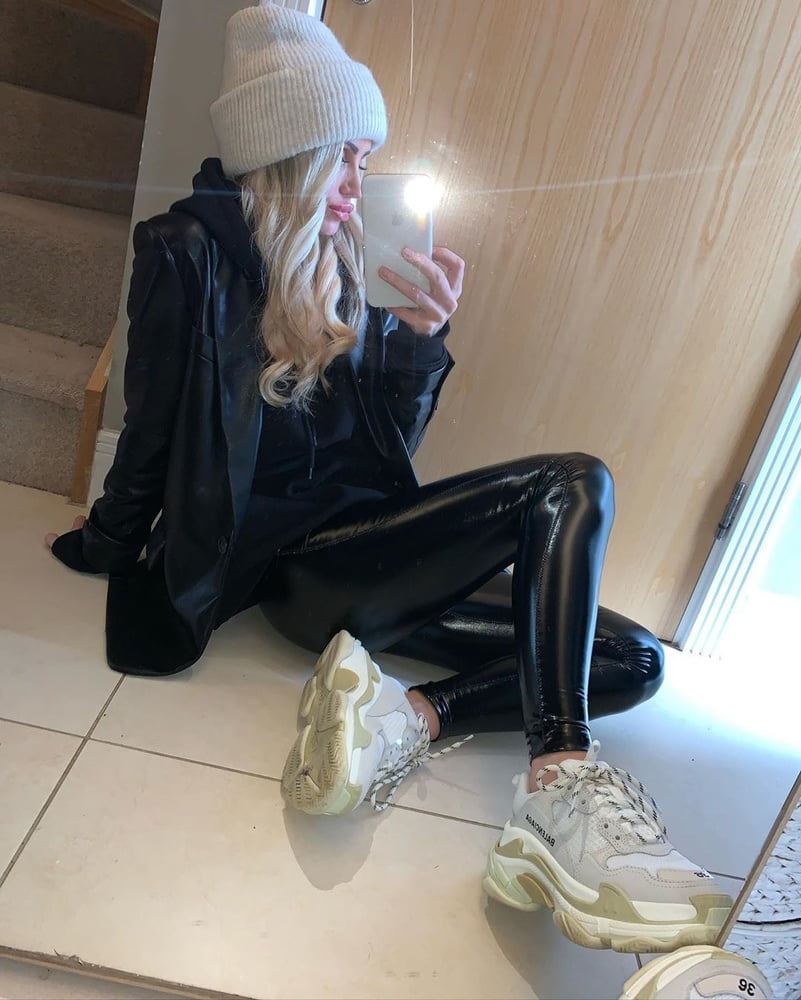 mariaelondon in PVC #104087946
