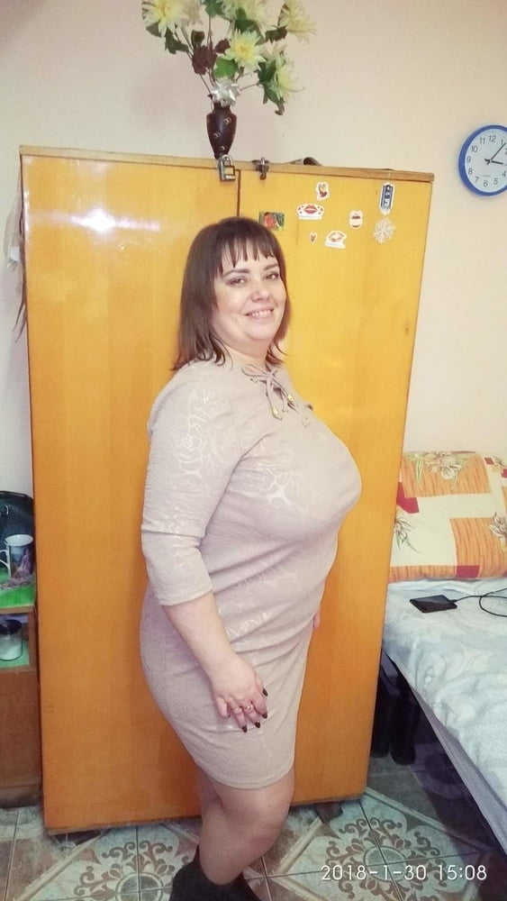 Femme russe aux gros seins 3660
 #97832088