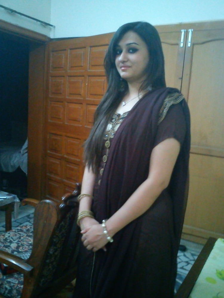 Unknown desi girl 0007 (nudes)
 #104831705