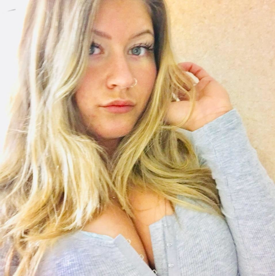 Ciara Heuser Sugar Baby looking for Daddy in Vancouver BC #105353975