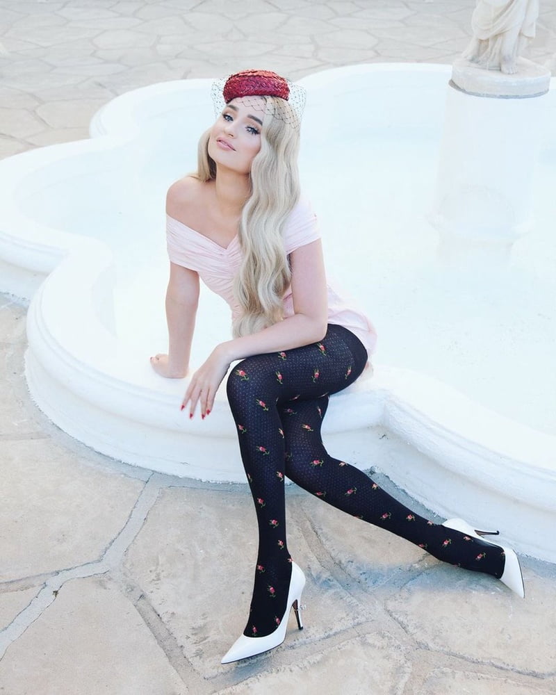 Kim petras perfection.
 #105222511