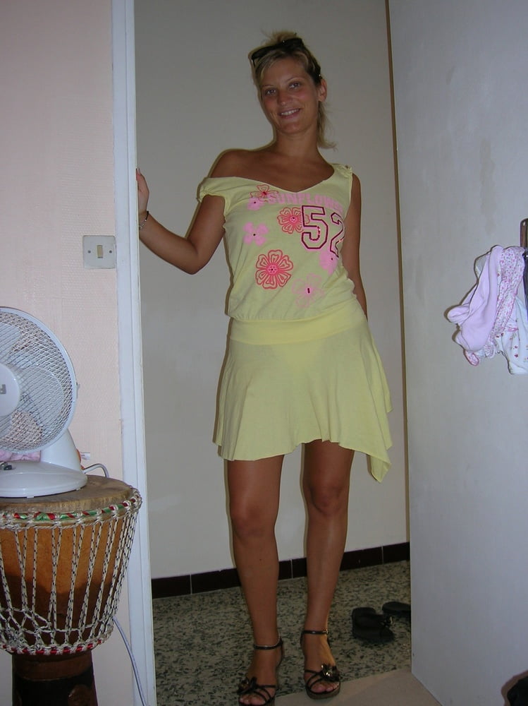 Sandrine est une femme coquine
 #99732868