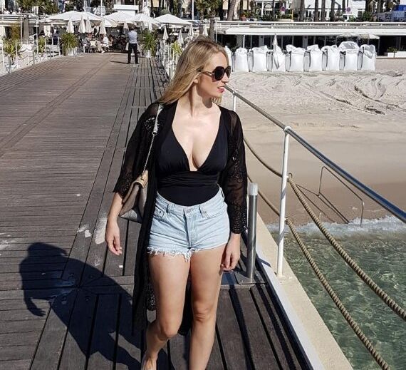 Sarah Cruddas desnuda #109270436