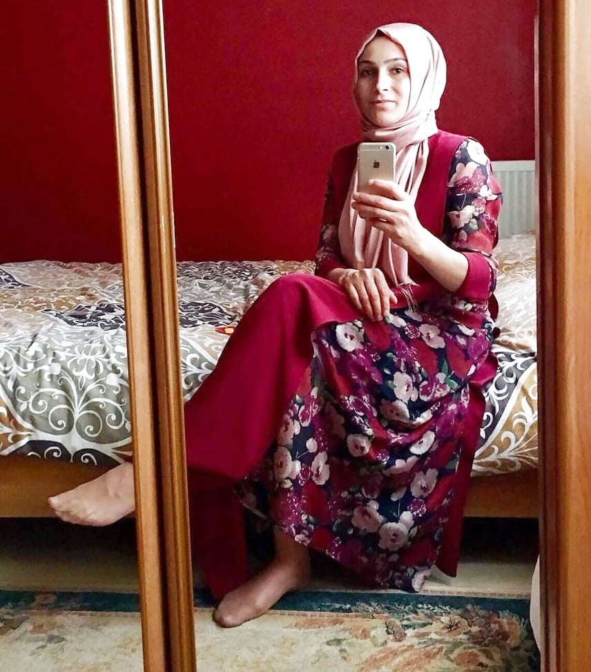 Turbanli hijab arab turkish paki egypt chinese indian malay #79759897