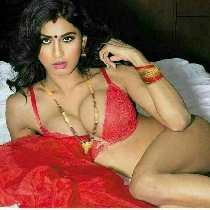 Indian Saree 2 (boobs, semi nude) #89904963