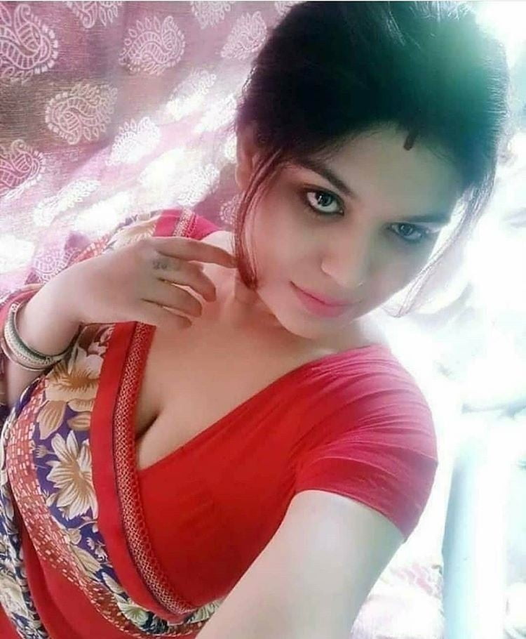 Indian Saree 2 (boobs, semi nude) #89904978