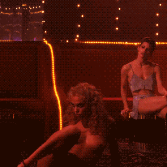 ヌードのセレブたち
 #94551185