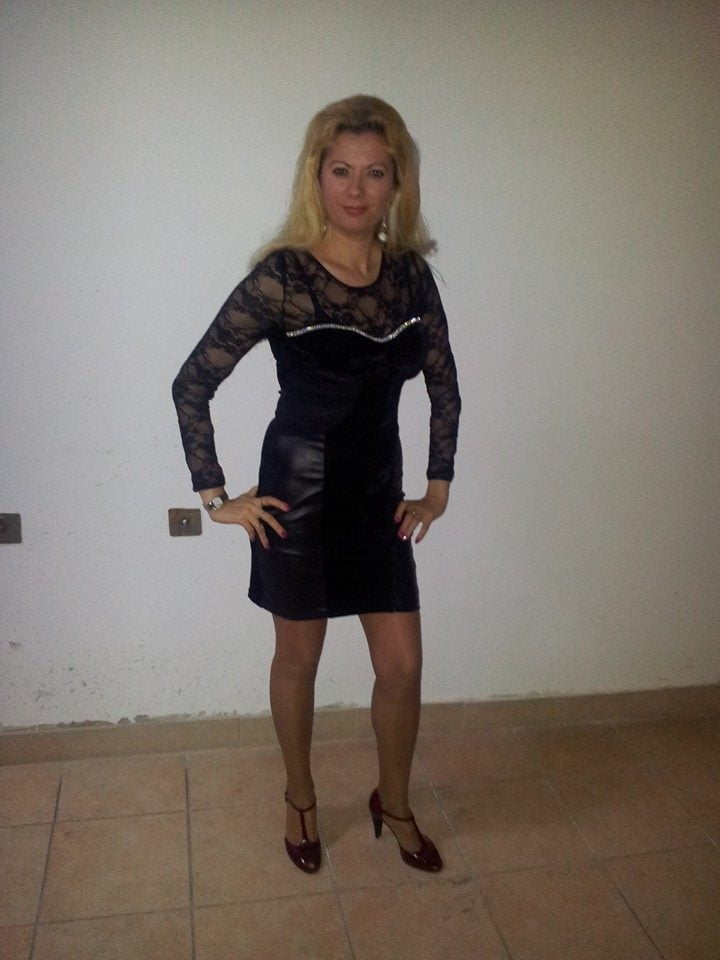 Sksowna blondynka milf
 #90701953