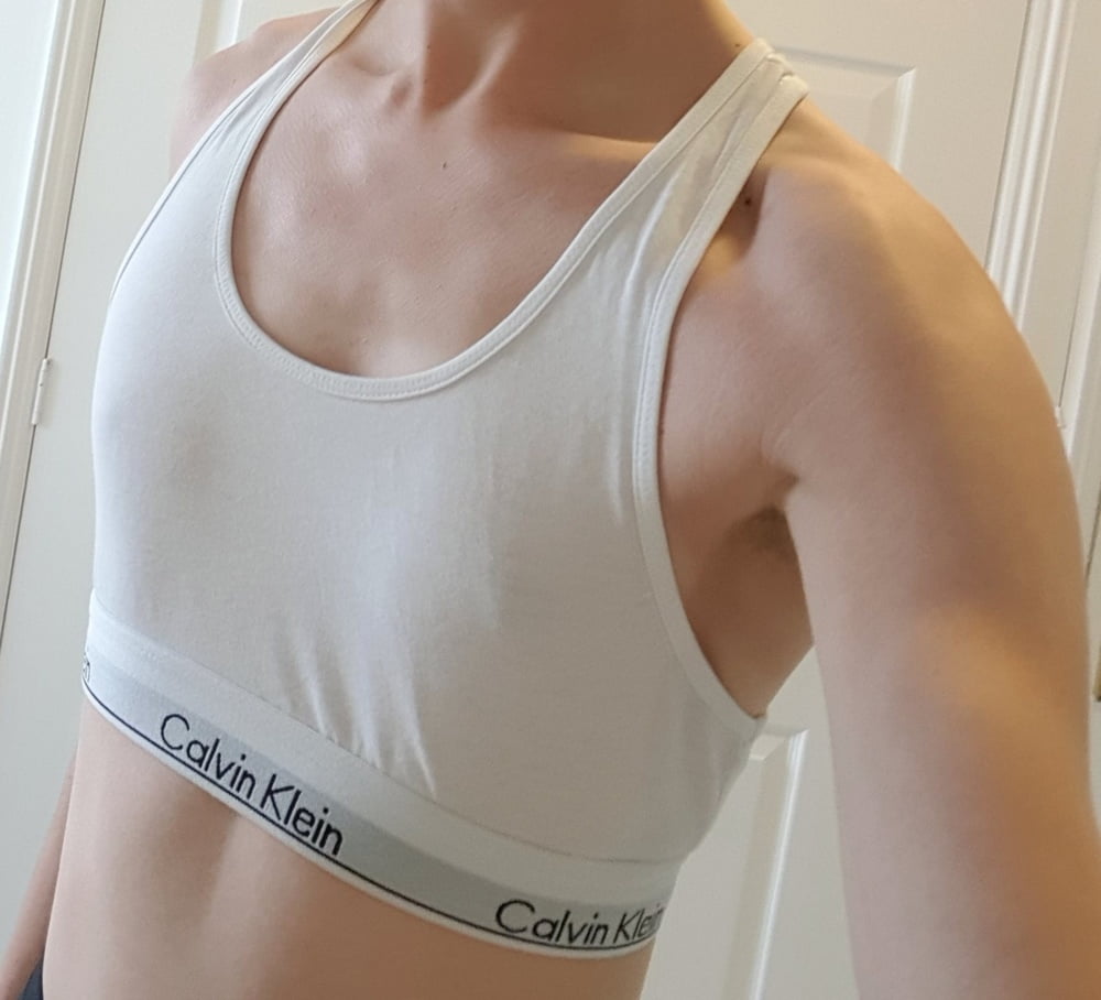 Calvin Klein #106971246