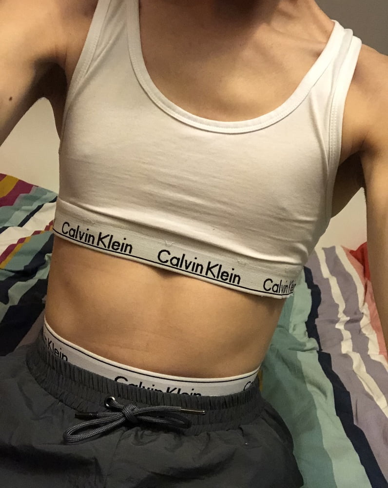 Calvin Klein #106971276