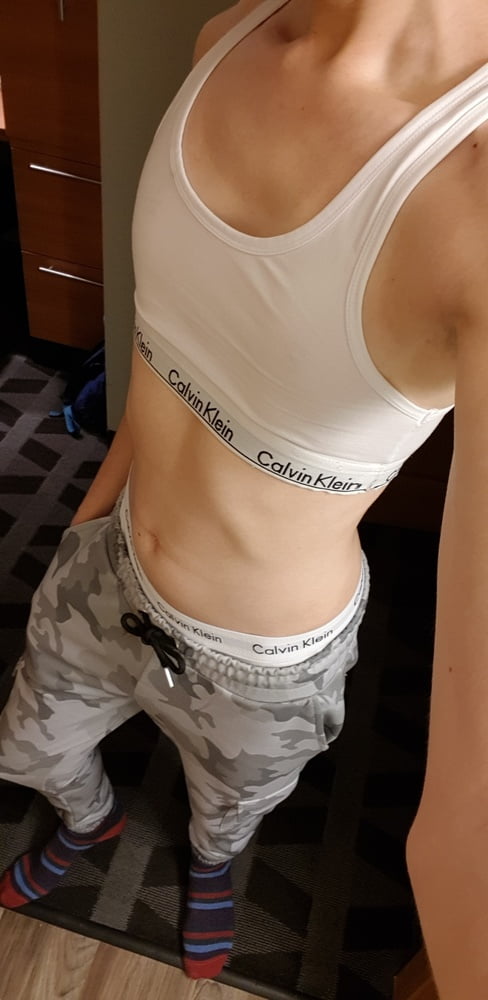 Calvin Klein #106971299