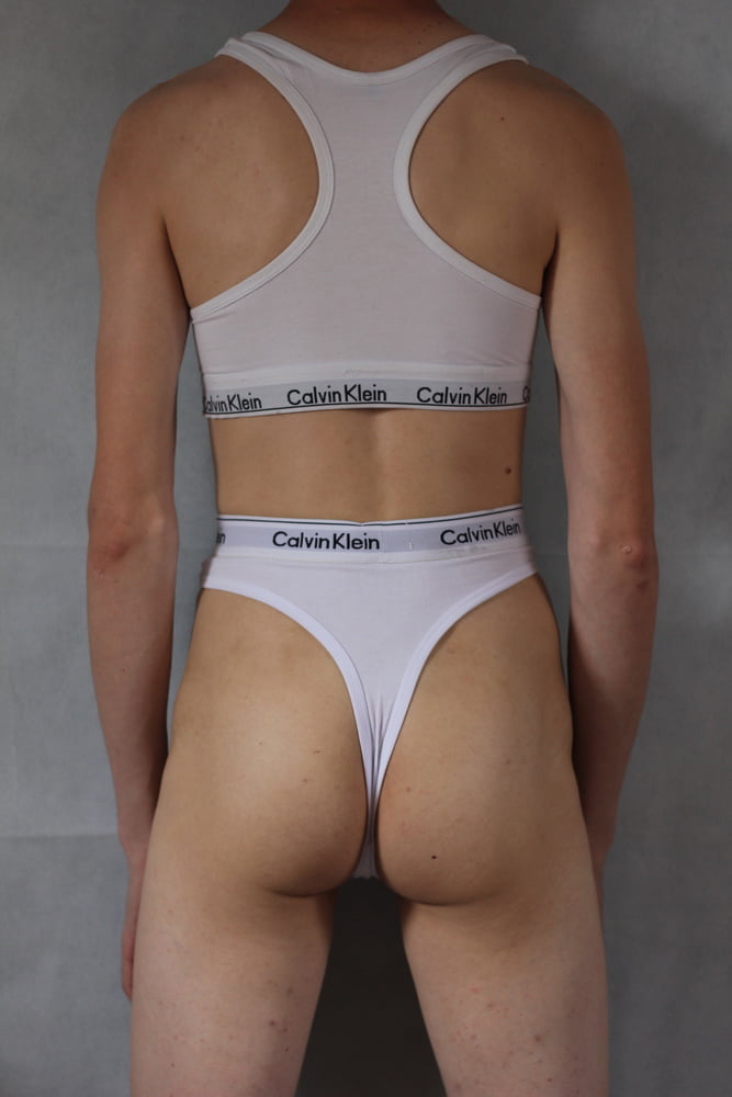 Calvin Klein #106971314