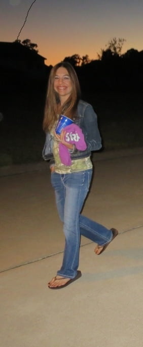 露出した妻たち 8
 #93106688