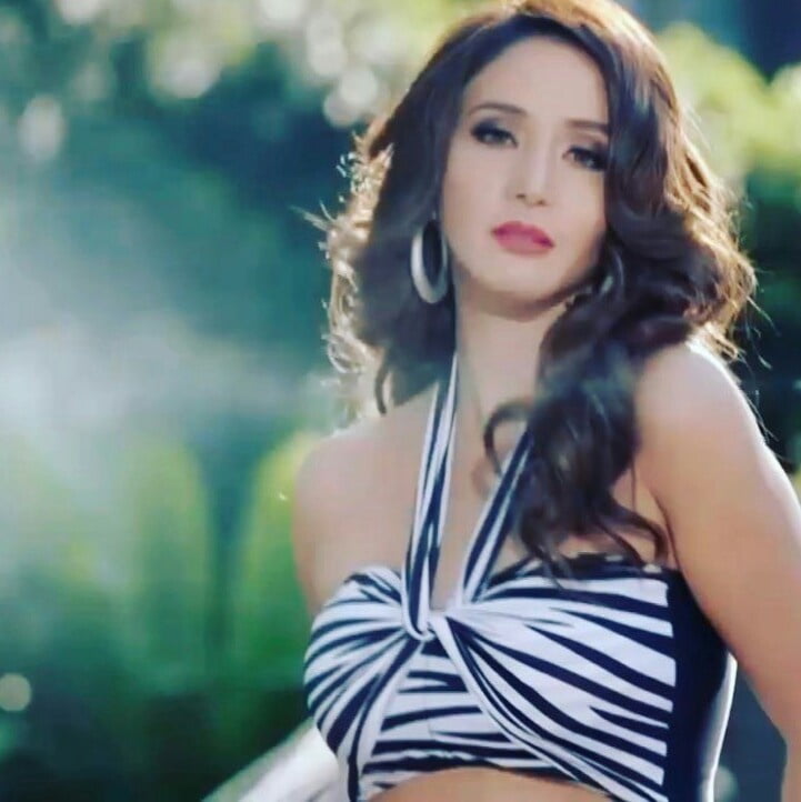 Katrina Halili #102640529