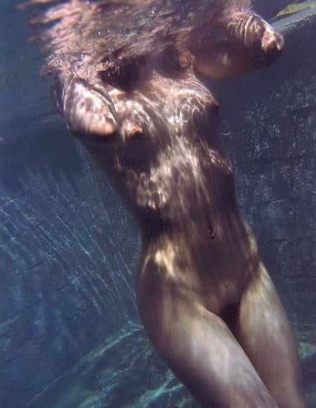 under the water #102943903