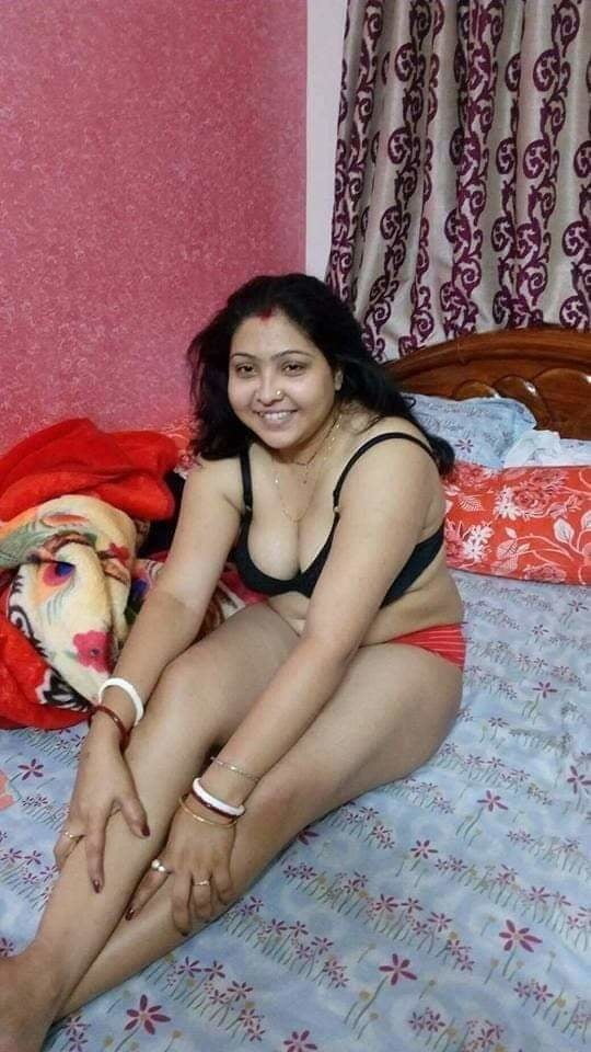 Assam Boudi Minakhsi #89537102