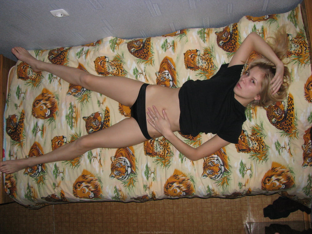 Rubia amateur 70
 #104171416