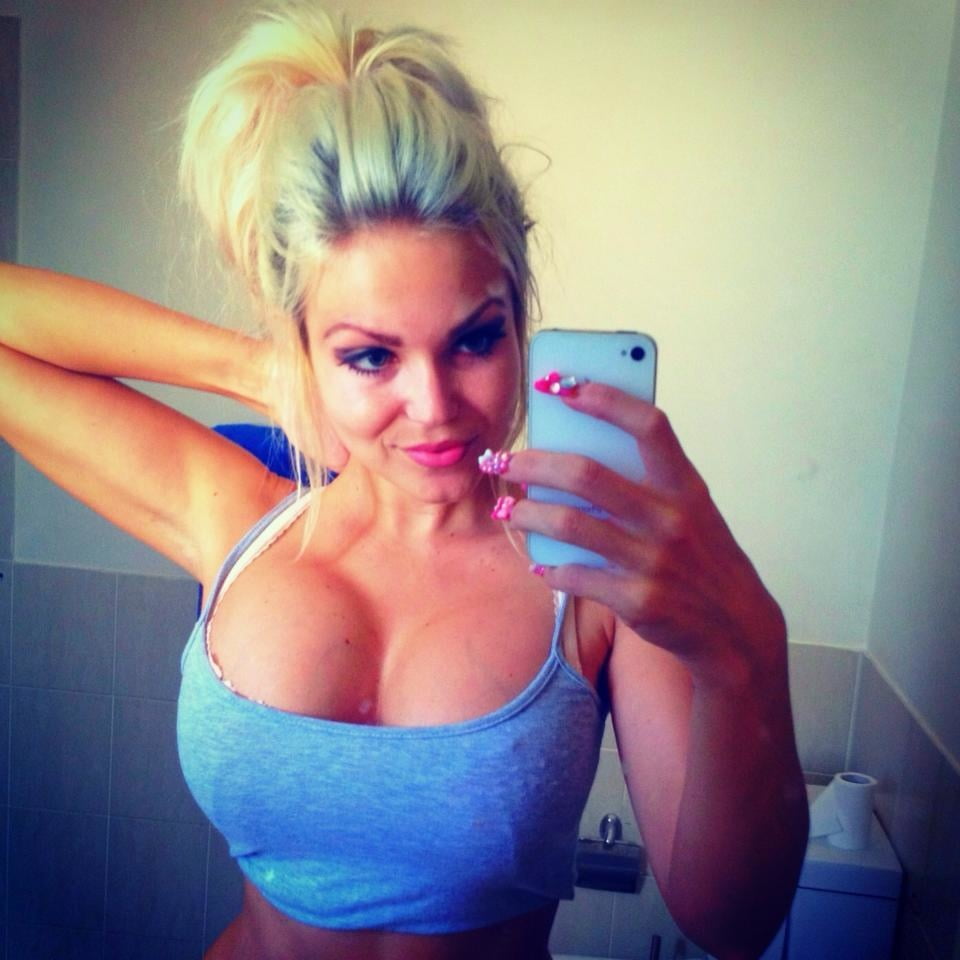 Bimbo Göttinnen ii
 #105290858
