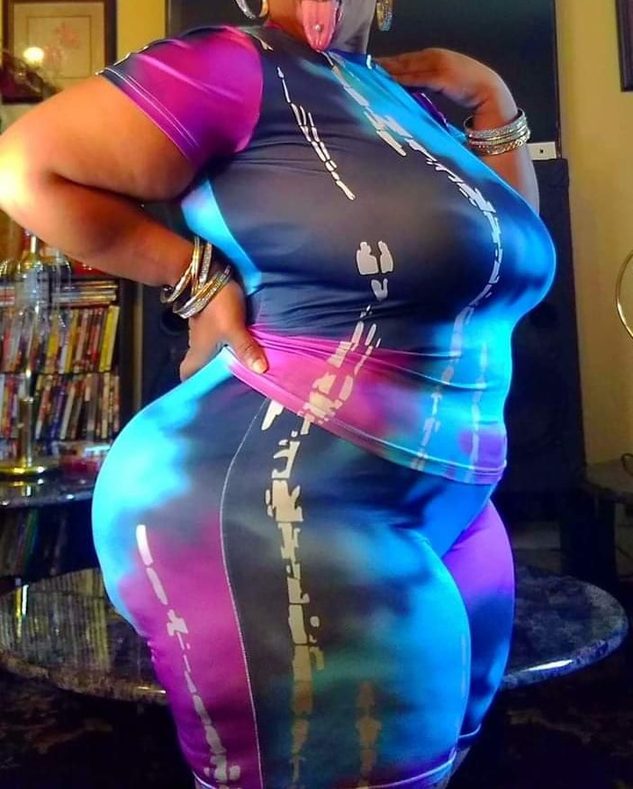 Atl bbw rainbow ass!
 #90744374