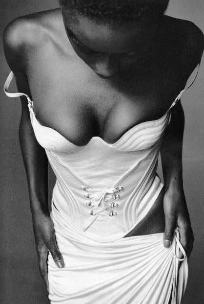 Lorraine & juie
 #93267517