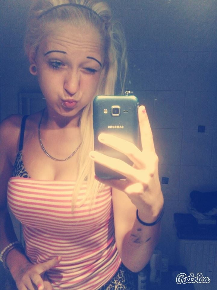 Ich habe deine Bilder gefunden
 #81729723