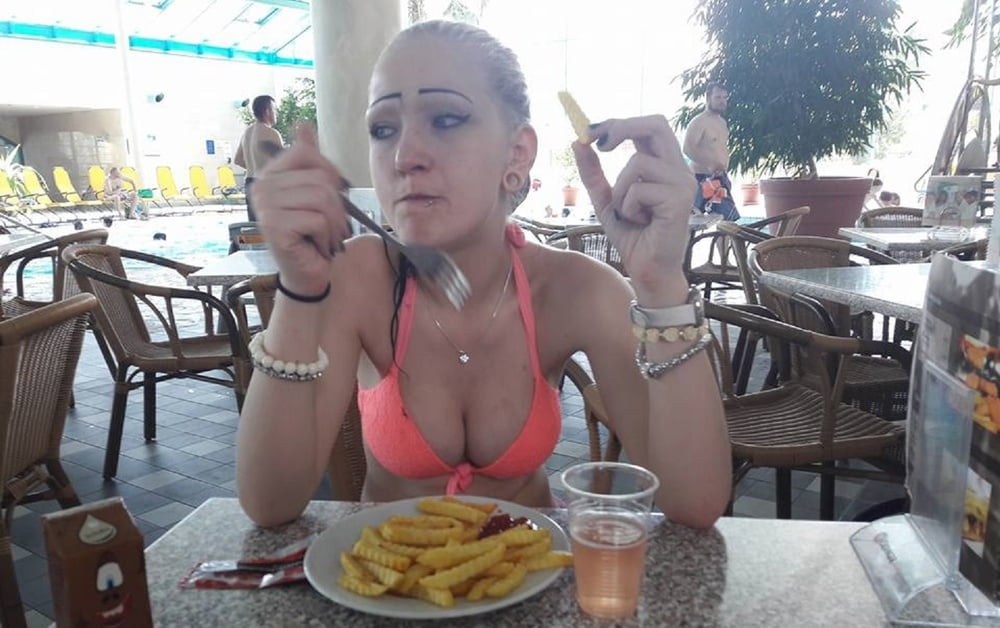 Ich habe deine Bilder gefunden
 #81729777