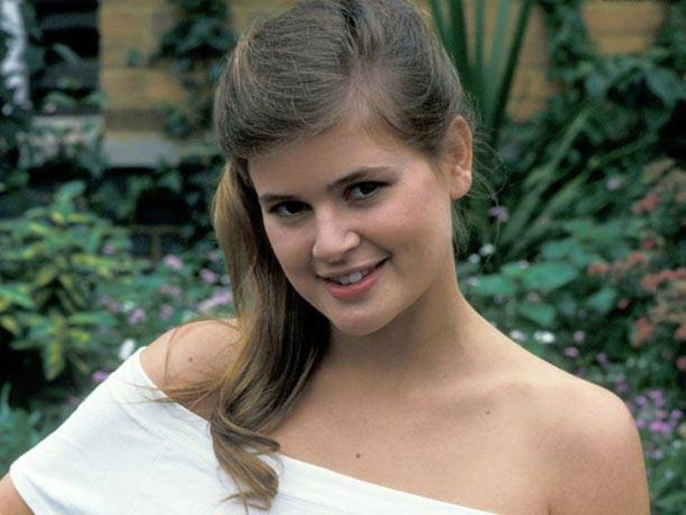 Donne di doctor who: sophie aldred
 #91389071