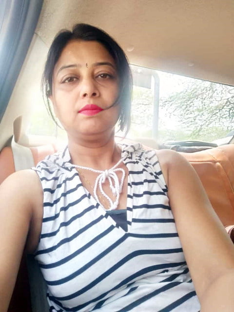 Sangeetha, indische Desi-Frau
 #98127168