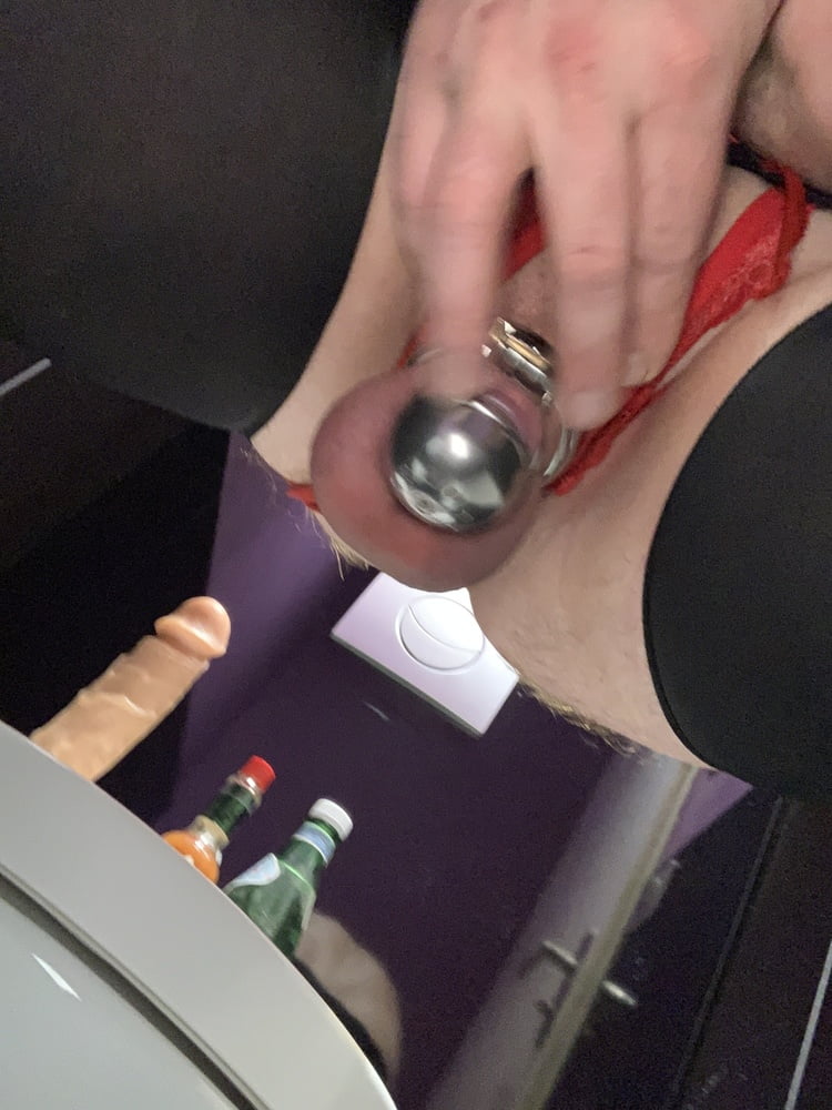 Nouvelle punition infliger par maitresse
 #105633378