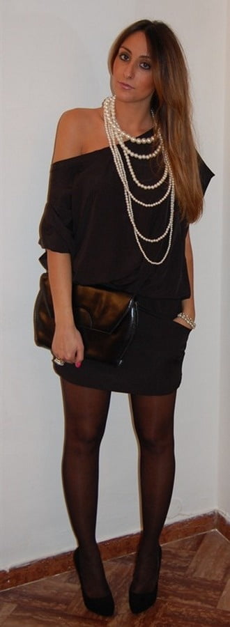 Ehefrauen Familie & gfs in pantyhos3
 #93599607
