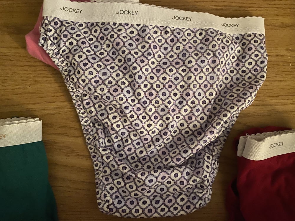 42歳の妻のパンティの引き出し
 #91455598