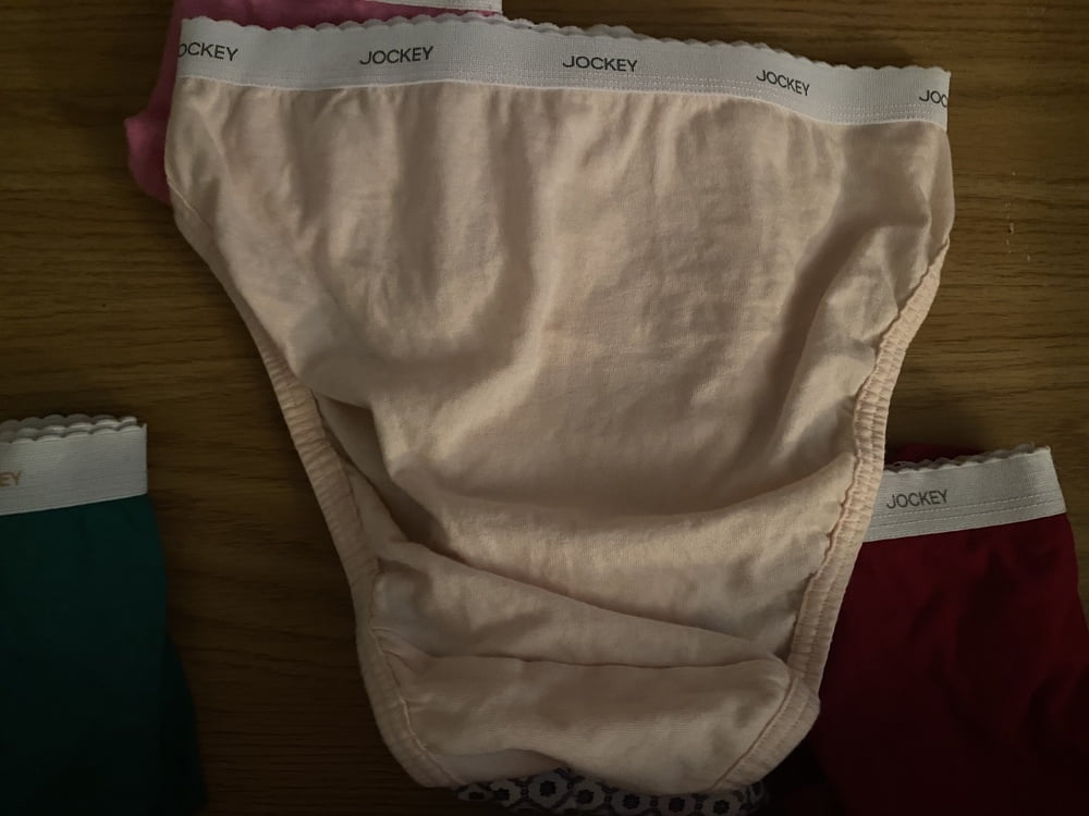 42歳の妻のパンティの引き出し
 #91455602