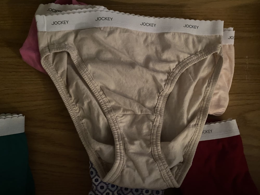 42歳の妻のパンティの引き出し
 #91455603