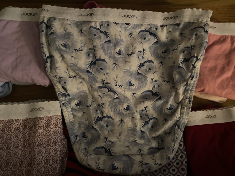 42歳の妻のパンティの引き出し
 #91455616