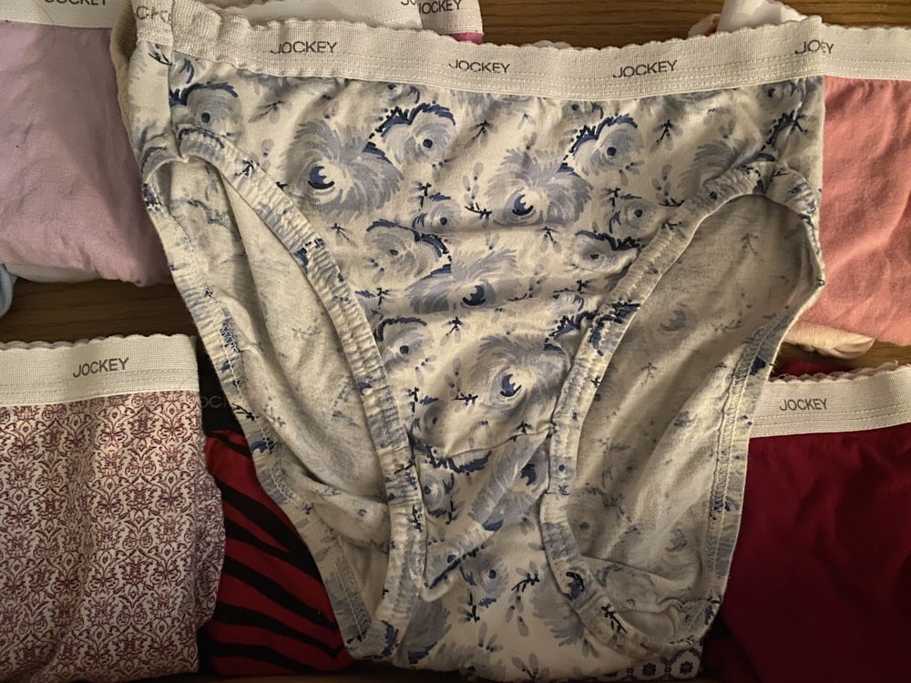 42歳の妻のパンティの引き出し
 #91455617