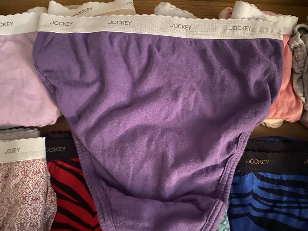 42歳の妻のパンティの引き出し
 #91455623