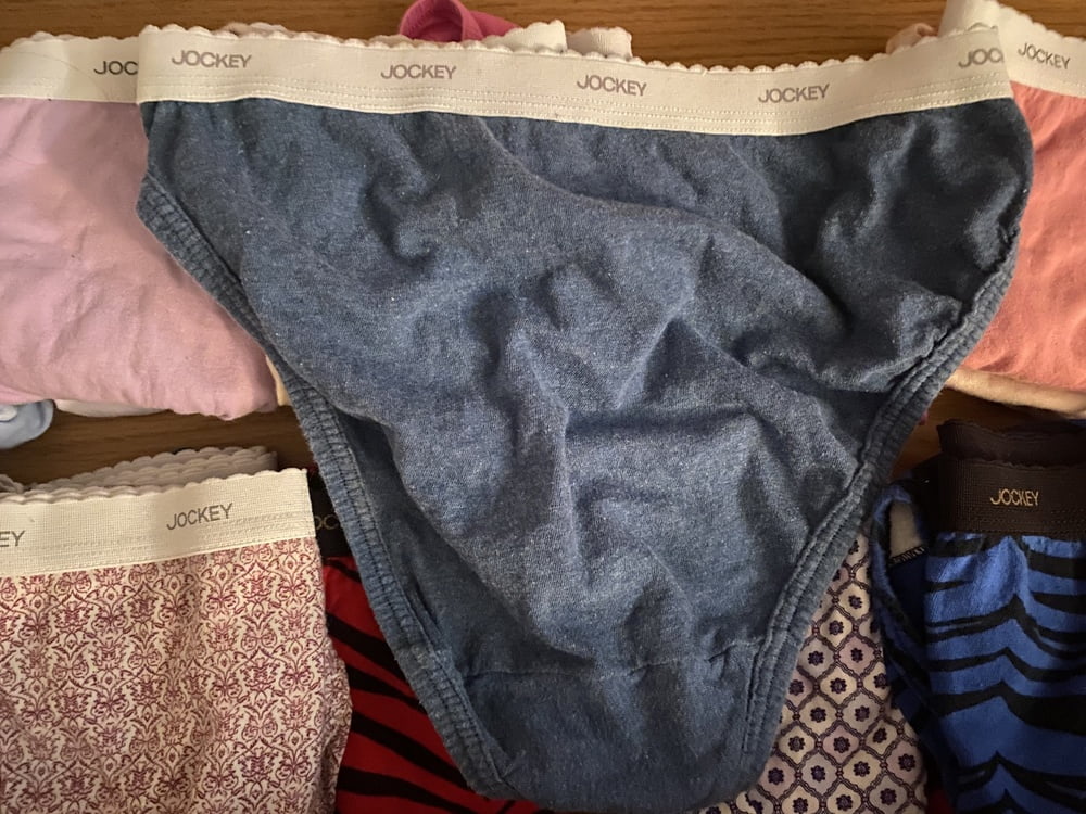 42歳の妻のパンティの引き出し
 #91455625