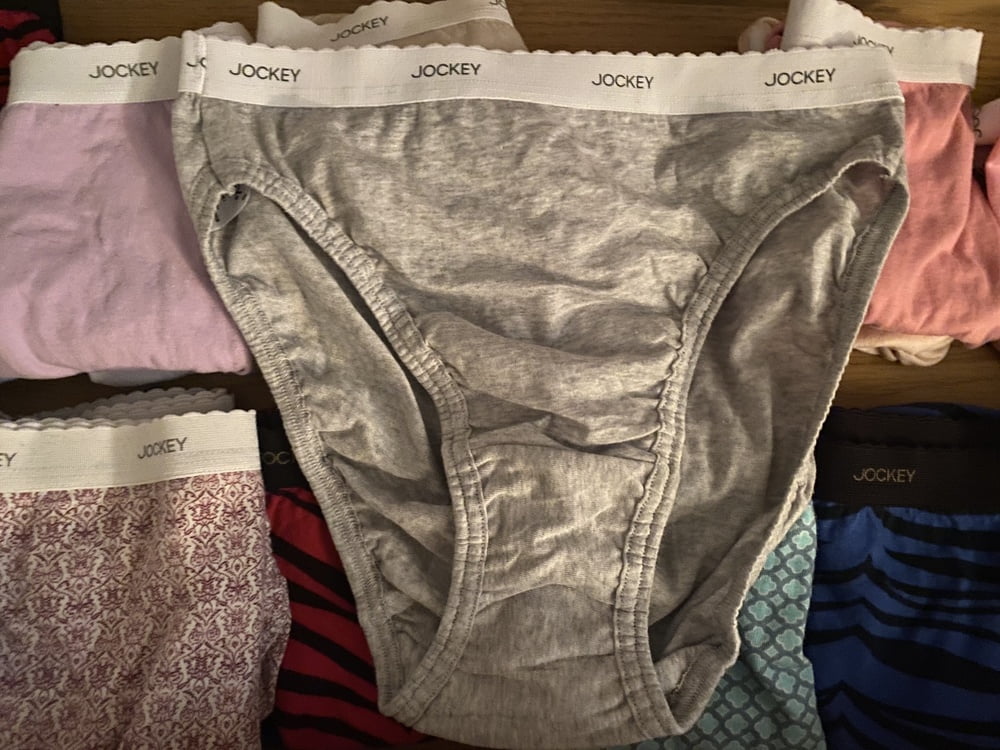 42歳の妻のパンティの引き出し
 #91455638