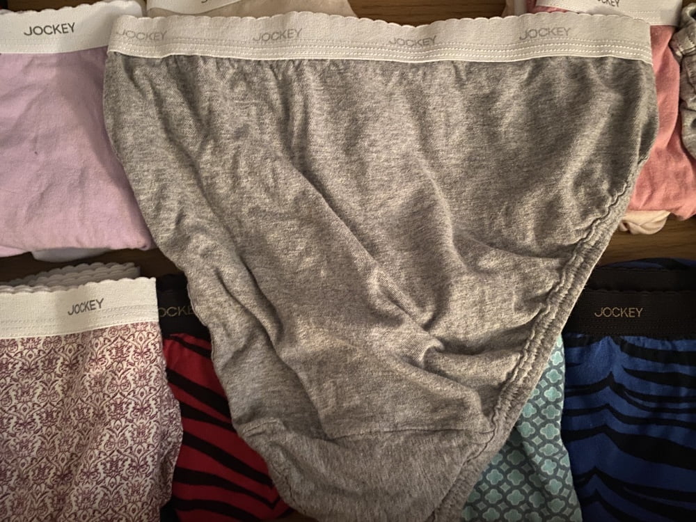 42歳の妻のパンティの引き出し
 #91455639