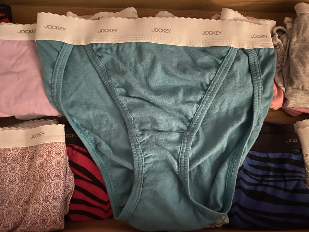 42歳の妻のパンティの引き出し
 #91455644